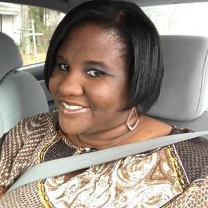 Meet your Posher, Niki